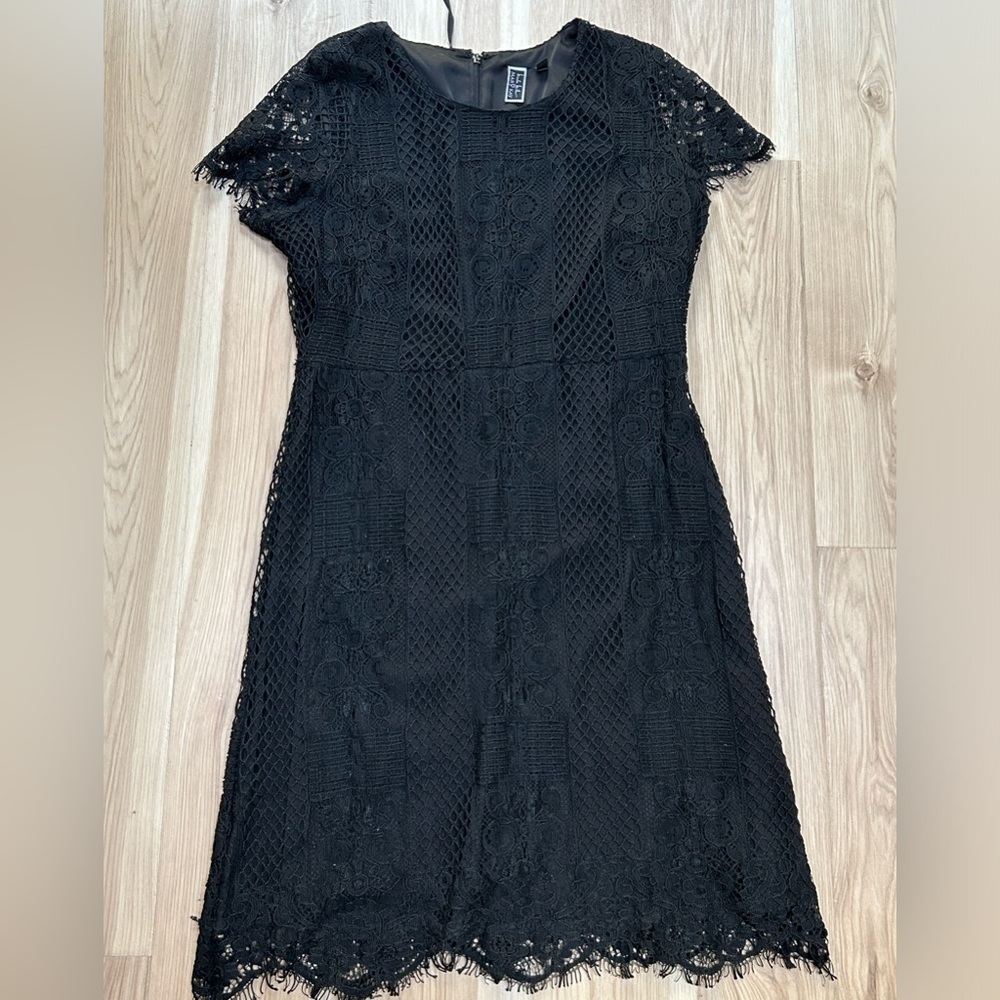 Nicole Miller Black Lace Zip Down Midi Dress 12P